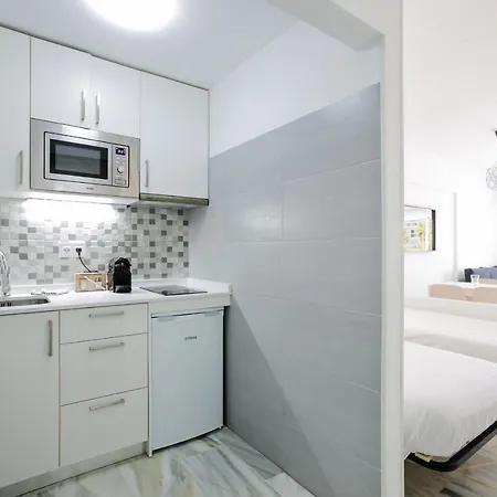 Blue Estudio - La Caleta 阿德耶